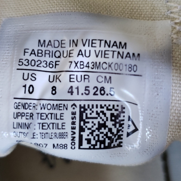 Converse shoes - Picture 8 of 9